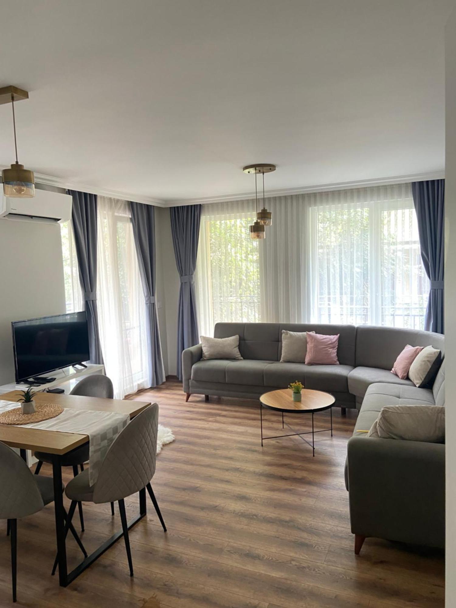 M&M Center Apartment With Free Parking พลอฟดิฟ ภายนอก รูปภาพ