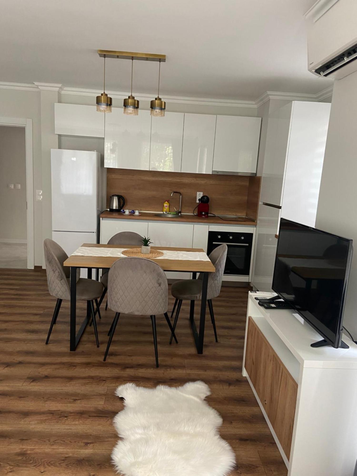 M&M Center Apartment With Free Parking พลอฟดิฟ ภายนอก รูปภาพ